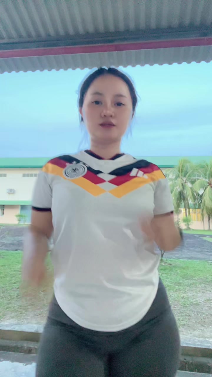 @𝙑𝙚𝙡𝙡.
