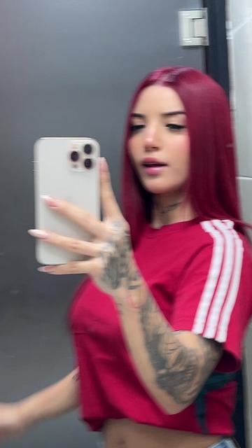 @Rosyi4
