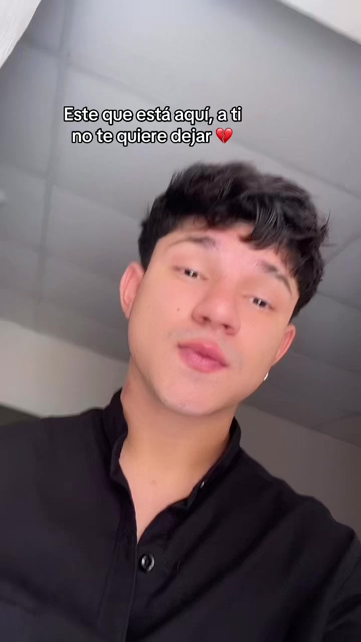 @Axellinc