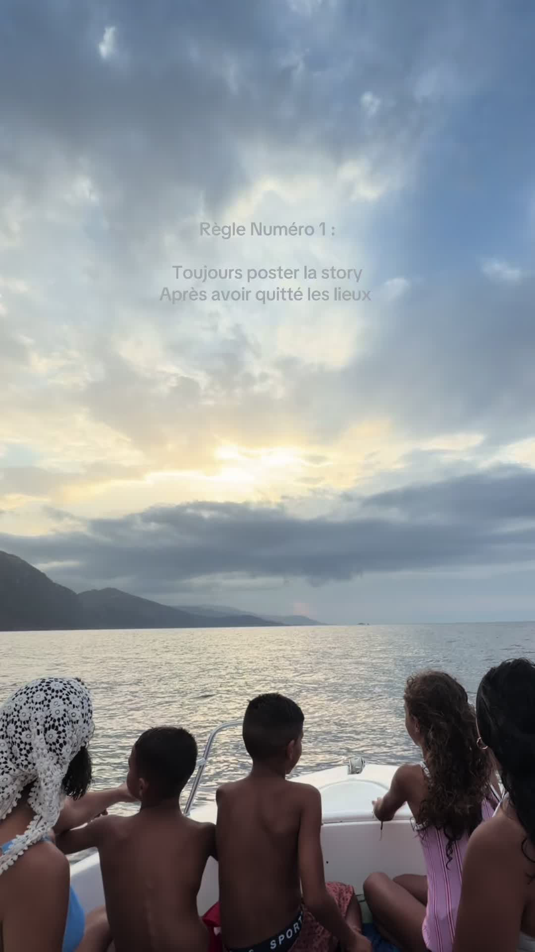 @mouniiar