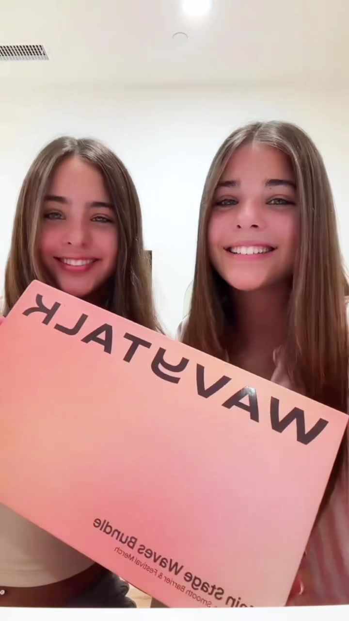 @ava + leah
