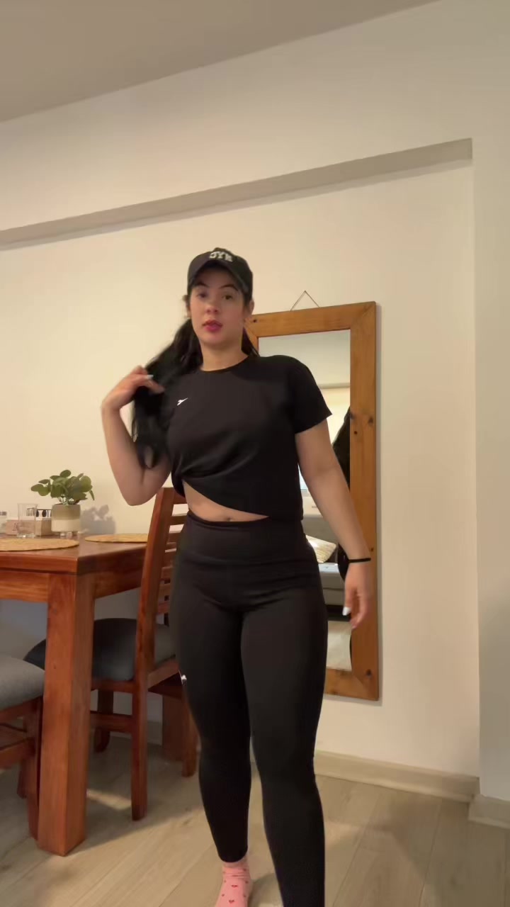 @Jhoa González ✨