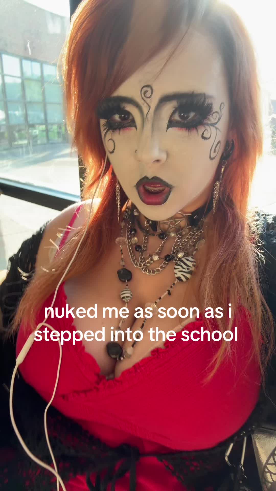 @liv marie 🕷️🔻
