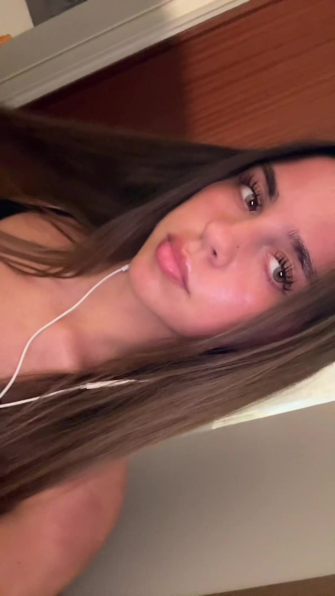 @ₙᵢ𝓬ₒₗₐ