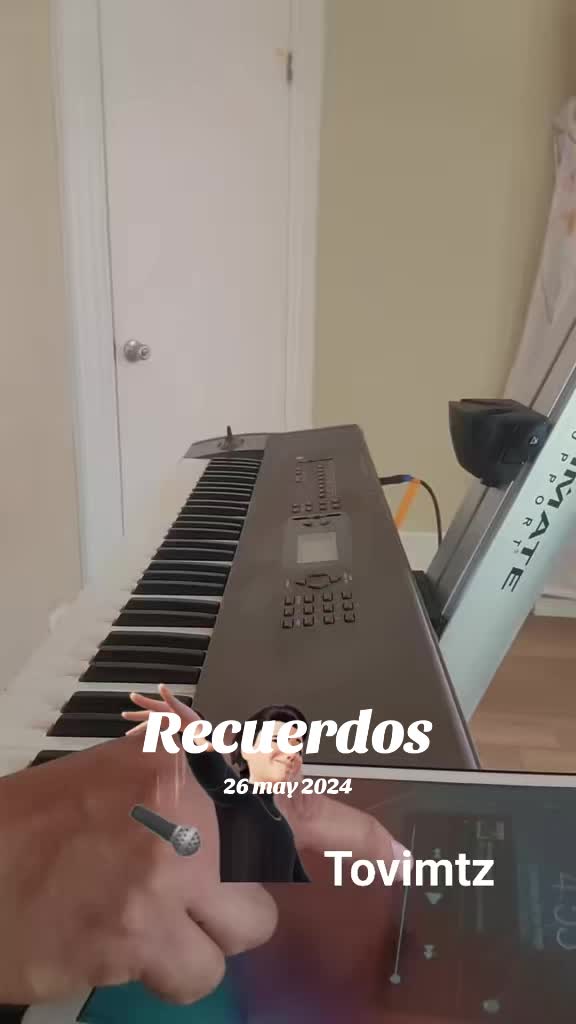 @Tovimtz