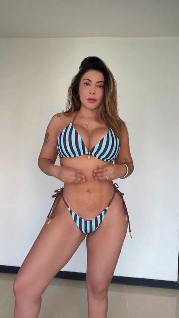 @Latinas0690