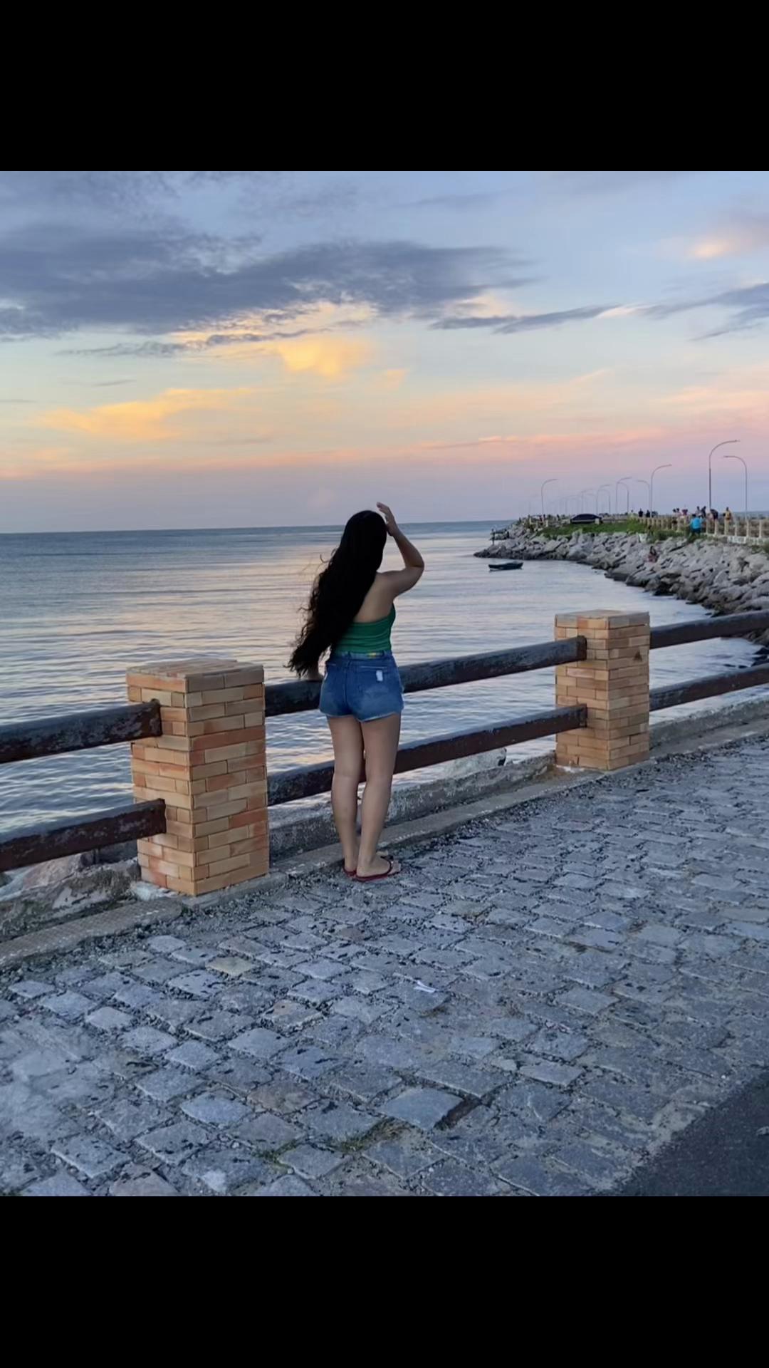 @Mayara
