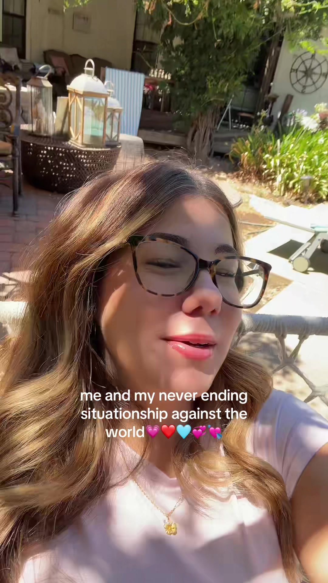 @holly