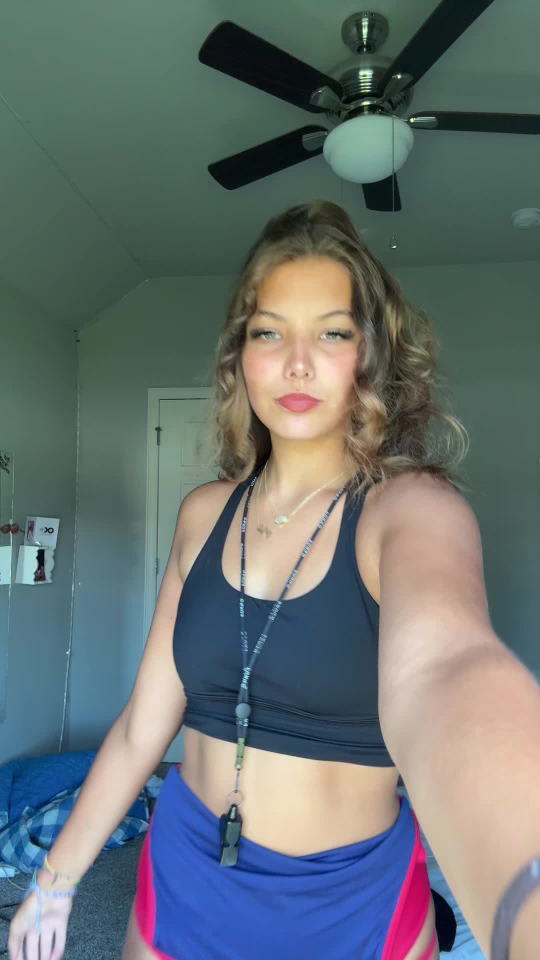 @Meekas dances