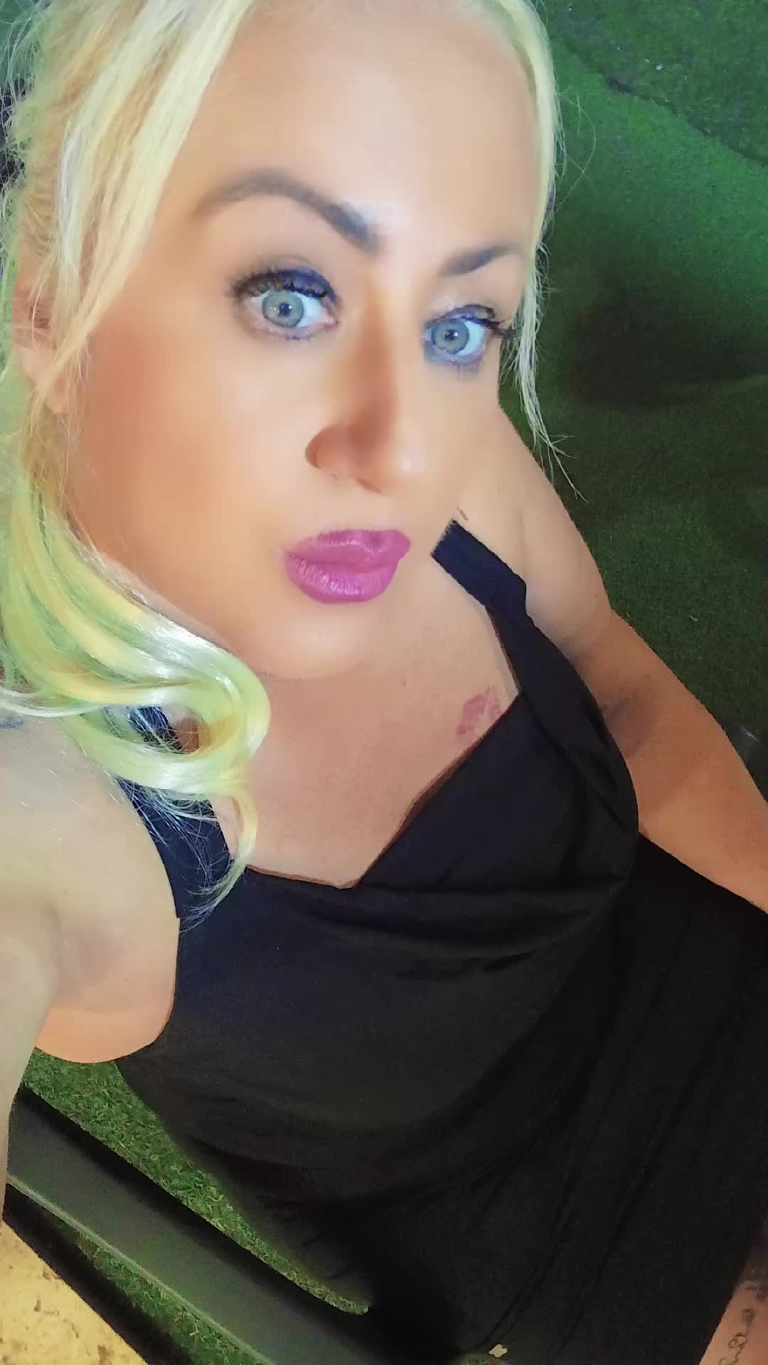 @Rossana120345