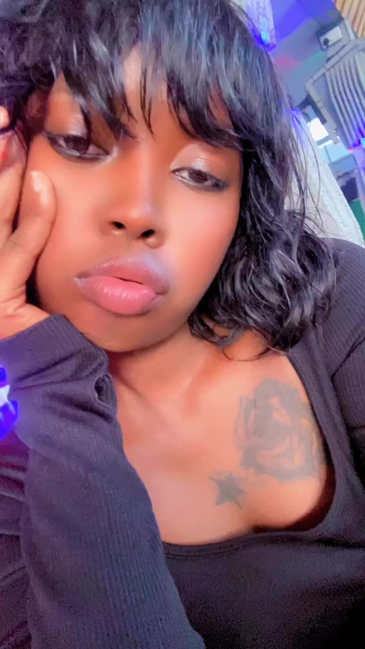 @zienapeary5