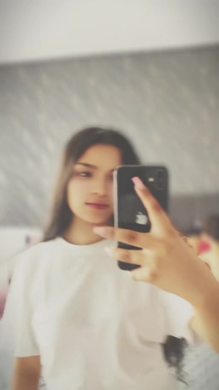 @Estera_.8