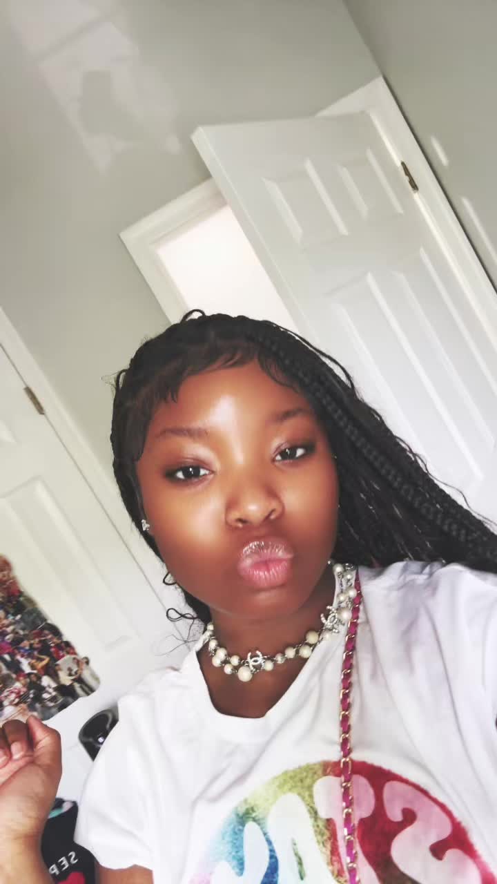 @𝑃𝑟𝑒𝑡𝑡𝑦𝑔𝑖𝑟𝑙𝑔𝑖𝑎ᥫ᭡.
