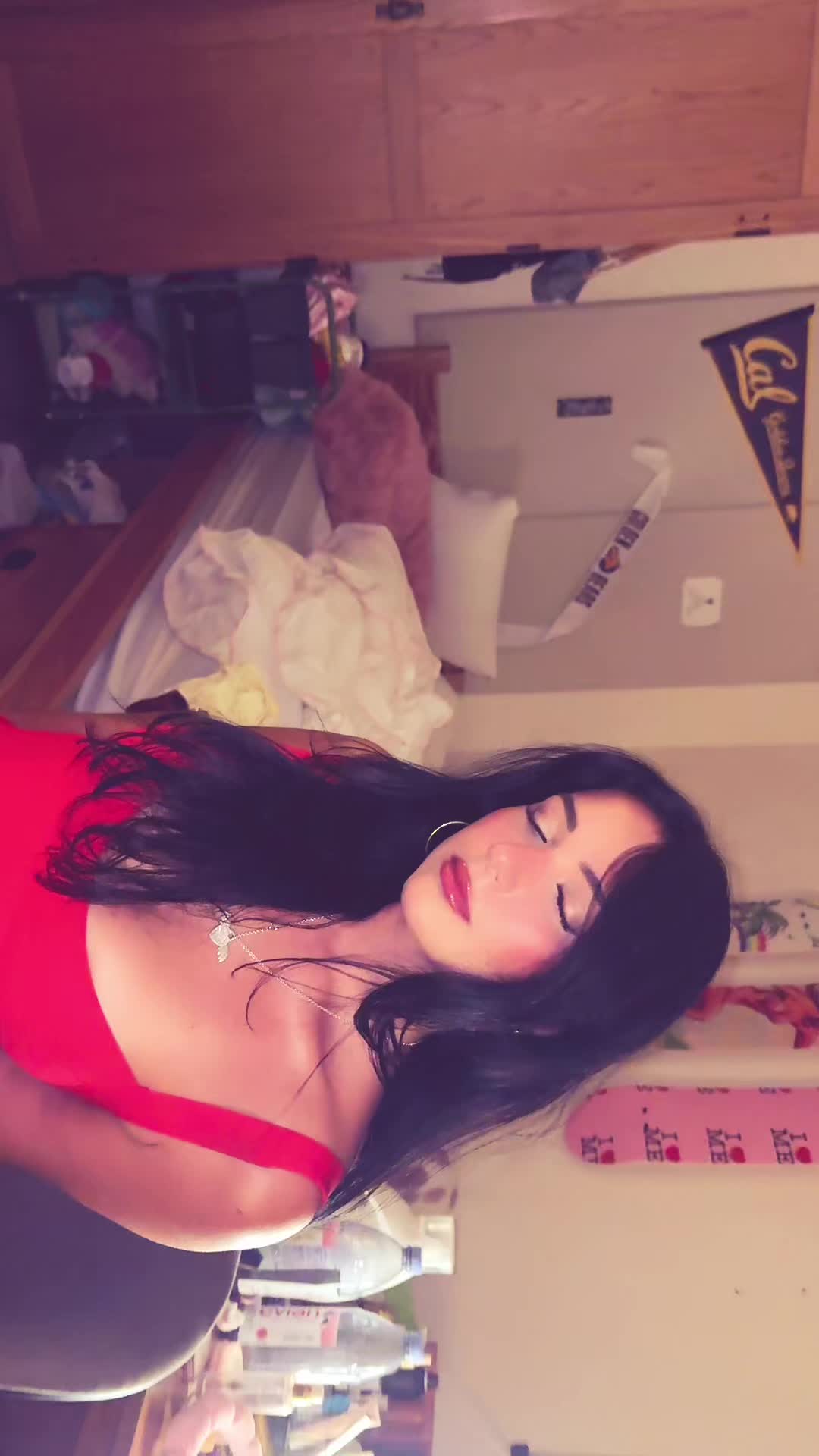 @Livi🪷
