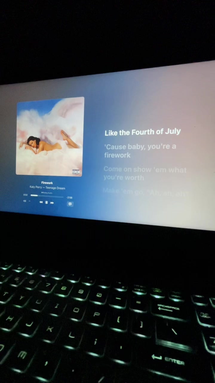 @msilaptoplyrics