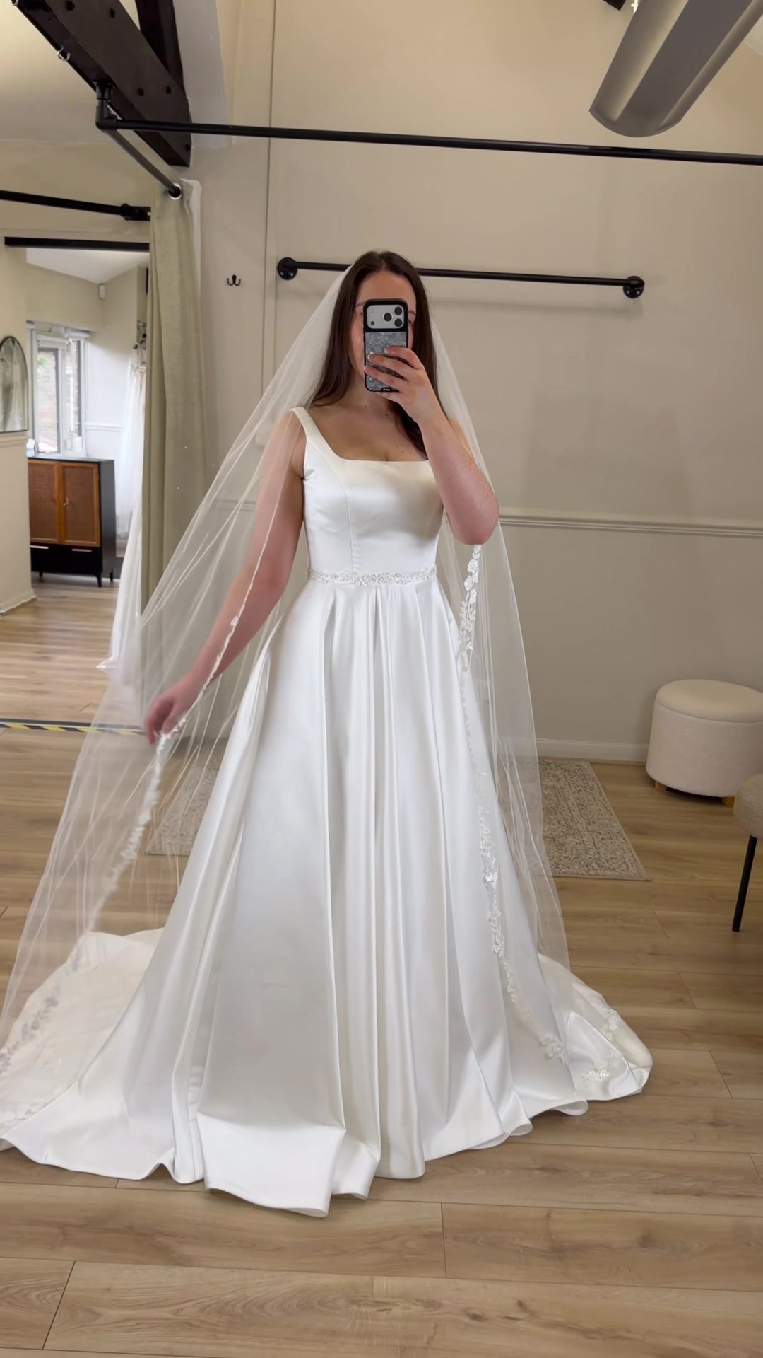 @Bride Vibe