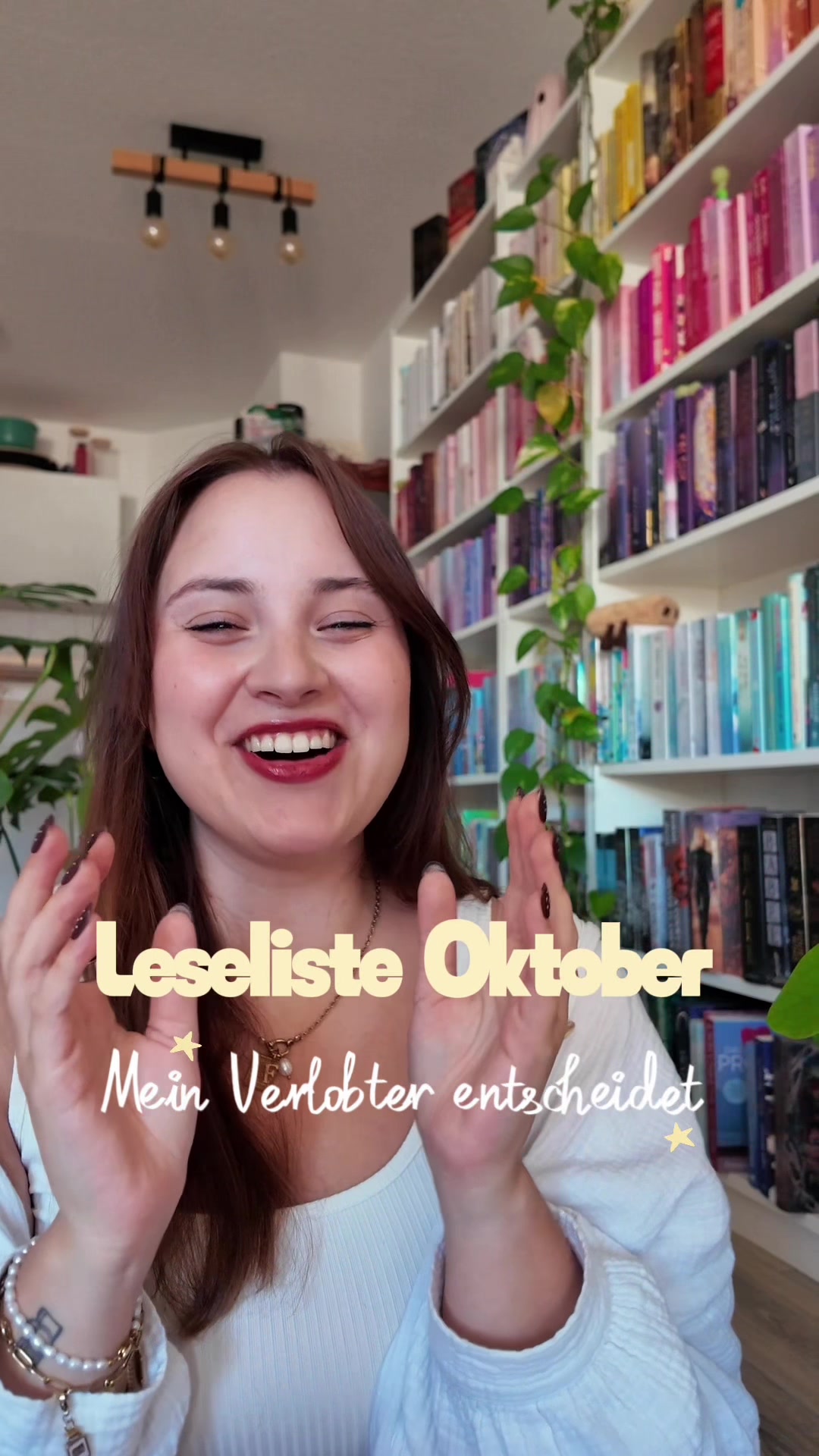 @Julia | Booktok 🤍📖