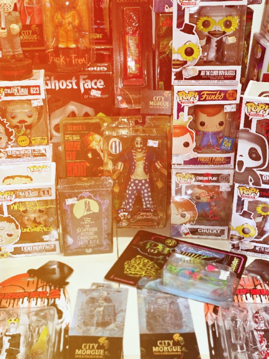 @Dereks Horror Stuff