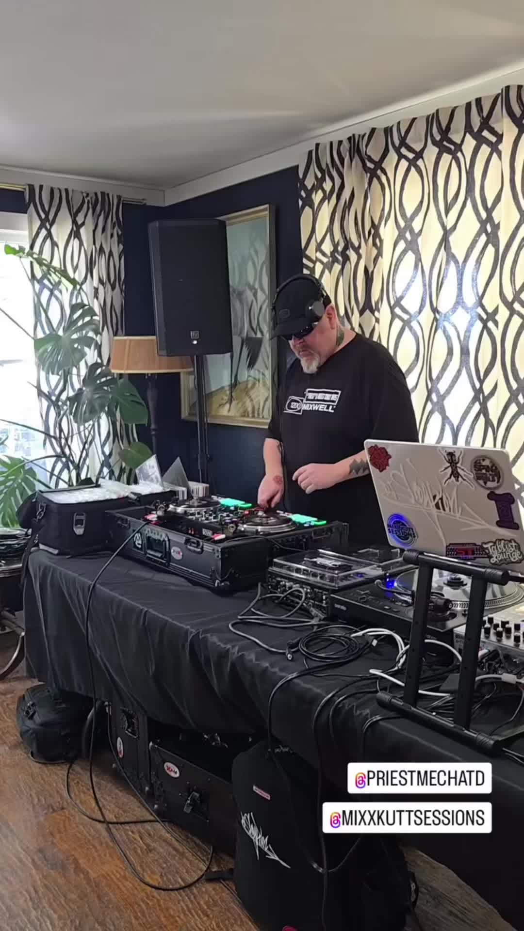 @Dj Scorpion