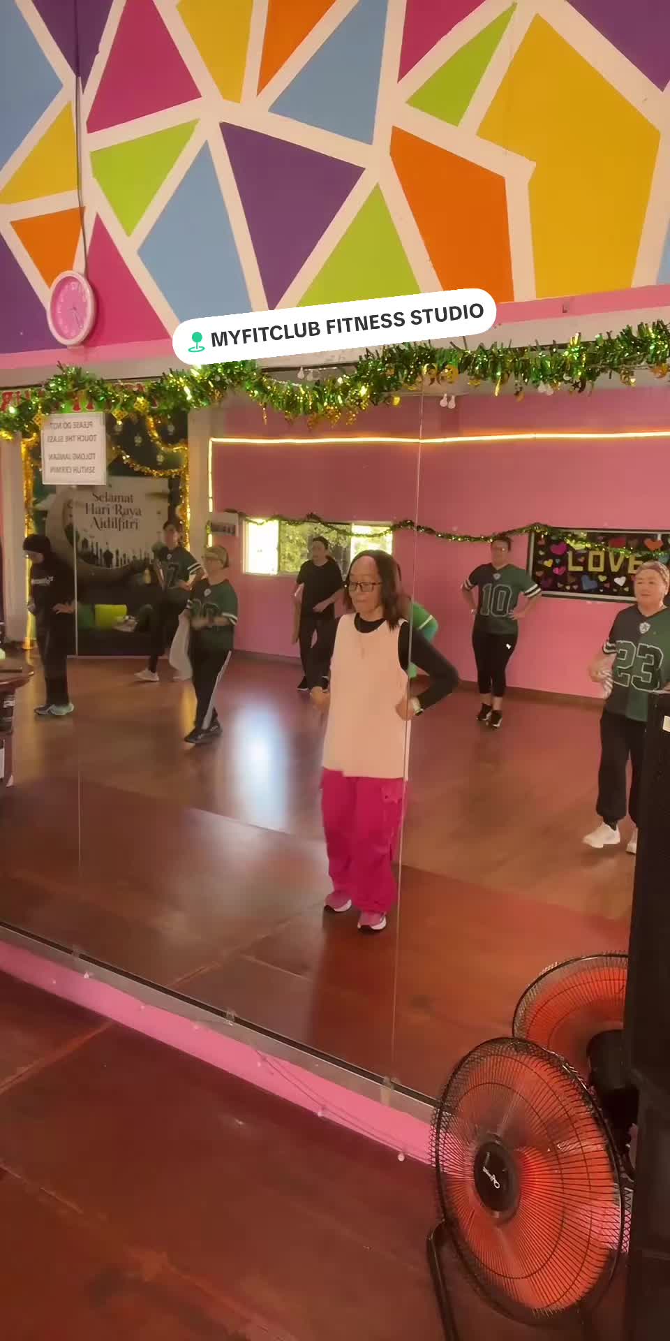 @lizapeter