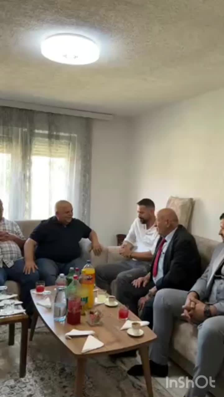 @Elsë