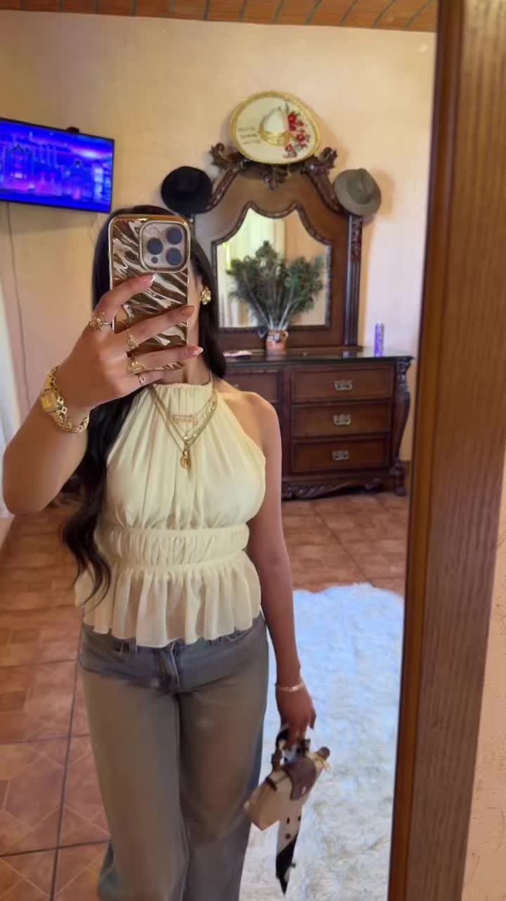 @𝐀𝐬𝐡🌷