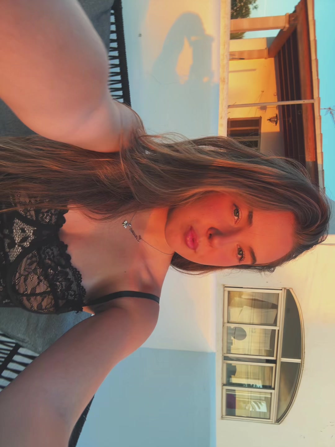 @laaauuraaaaaa