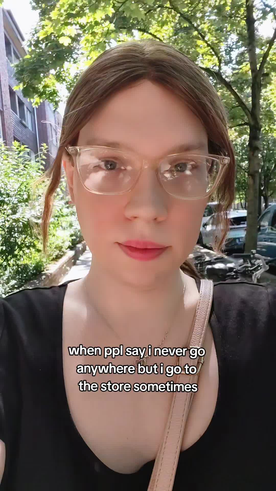 @Lena🦋
