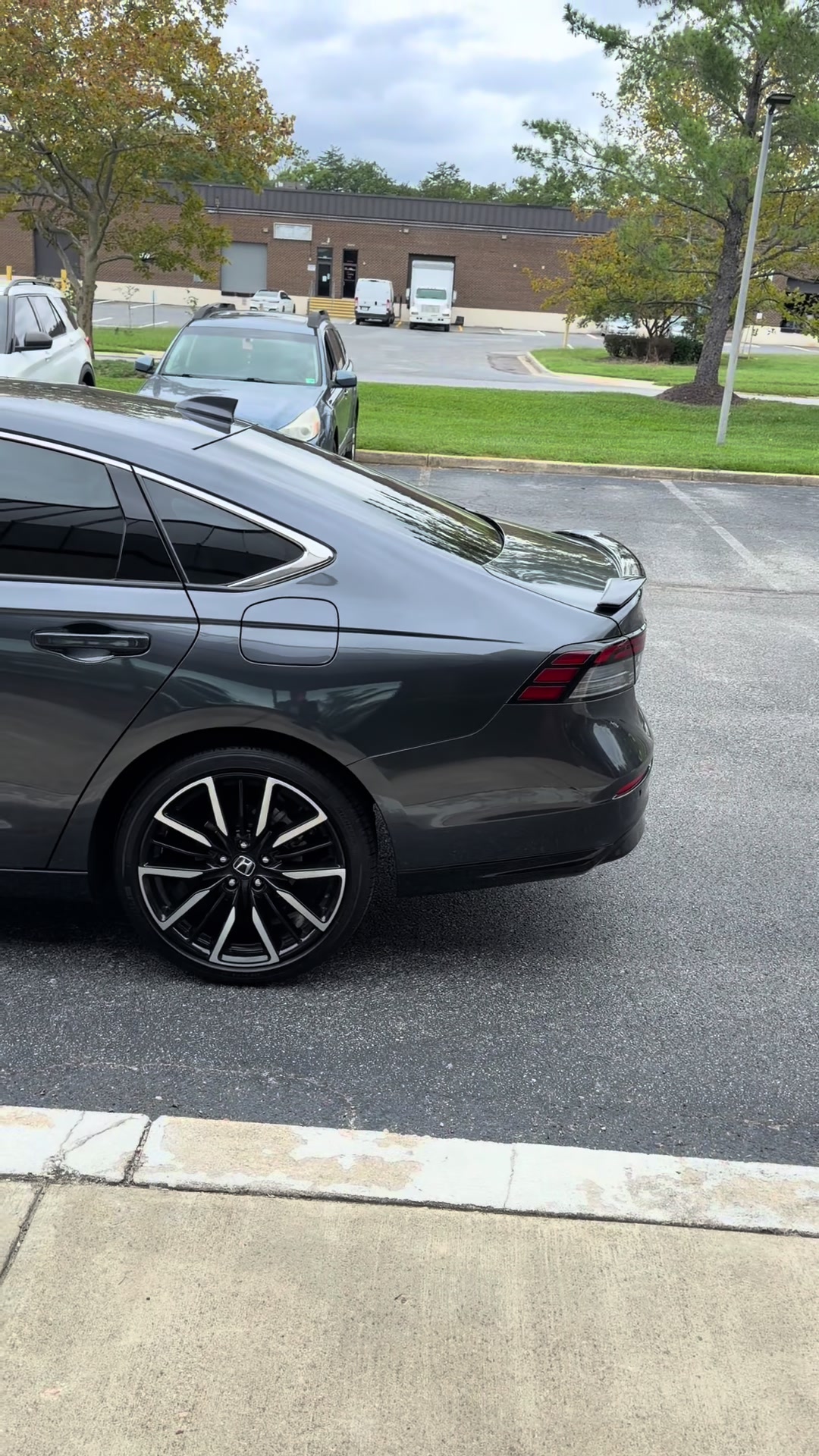 @Shadedarker_windowtinting