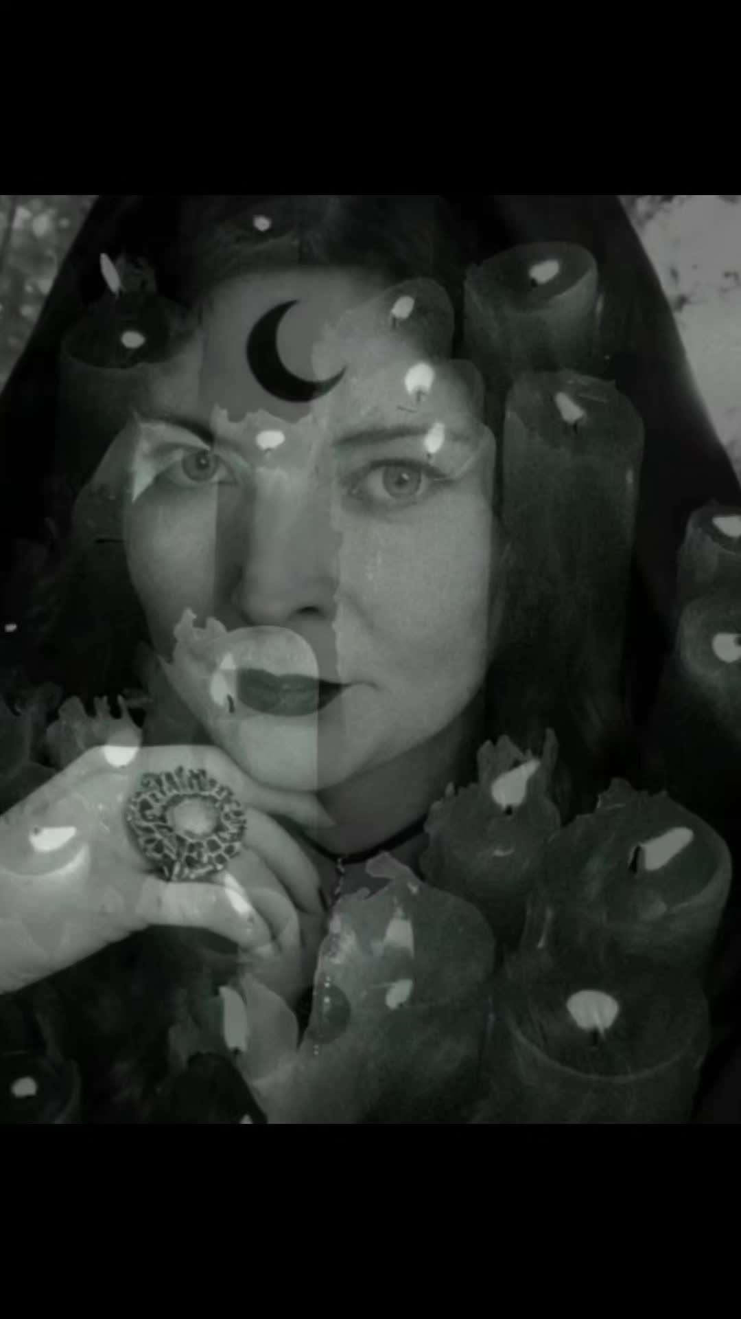 @Jenny🌹| Booktok/Witch🕯📚