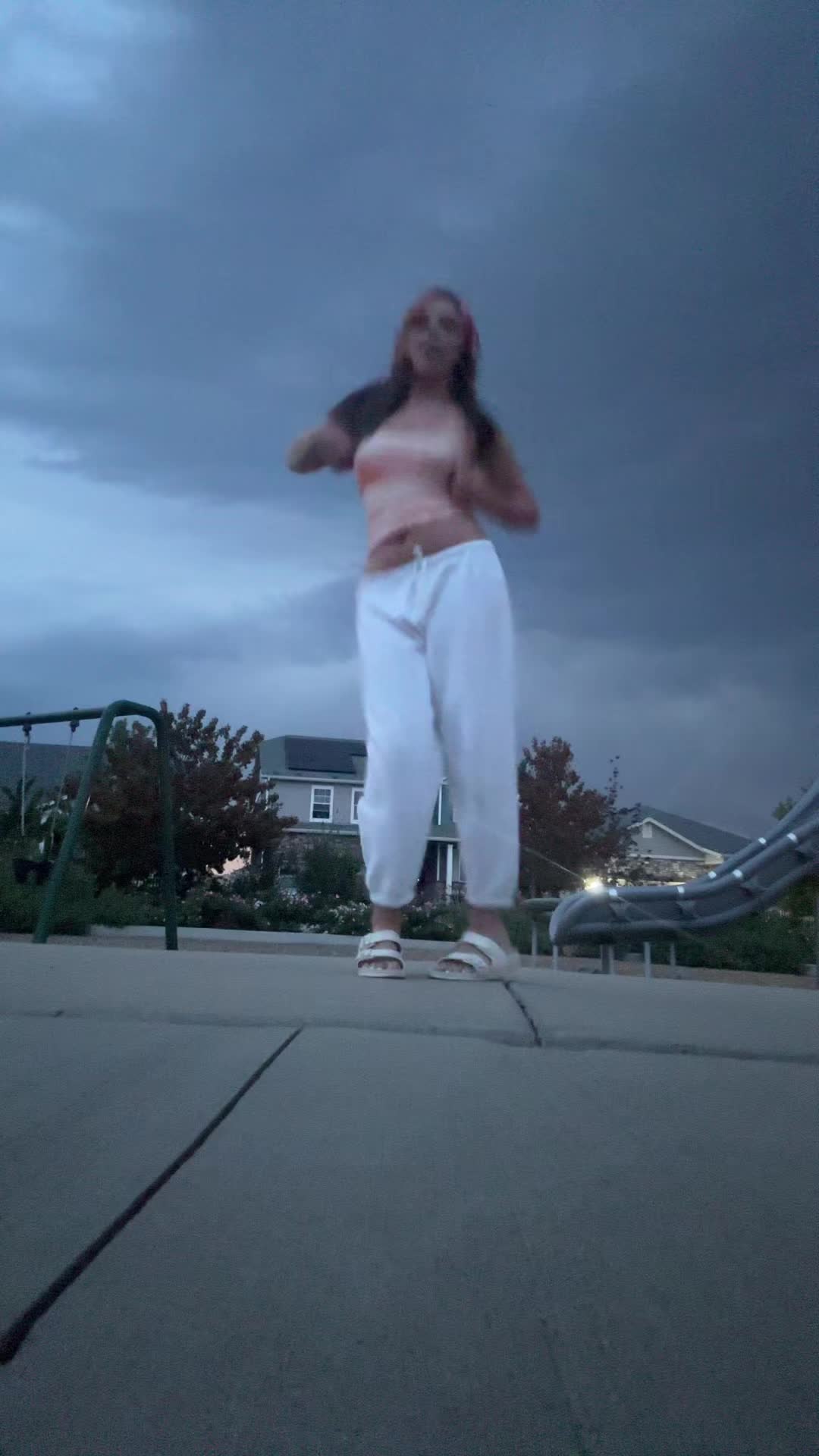 @:3