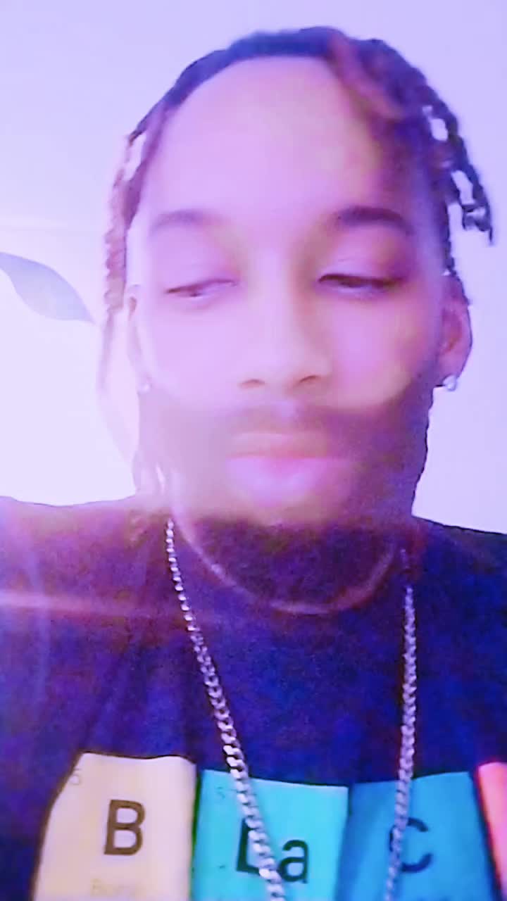 @i m d a n i e l b ت e v a n ss