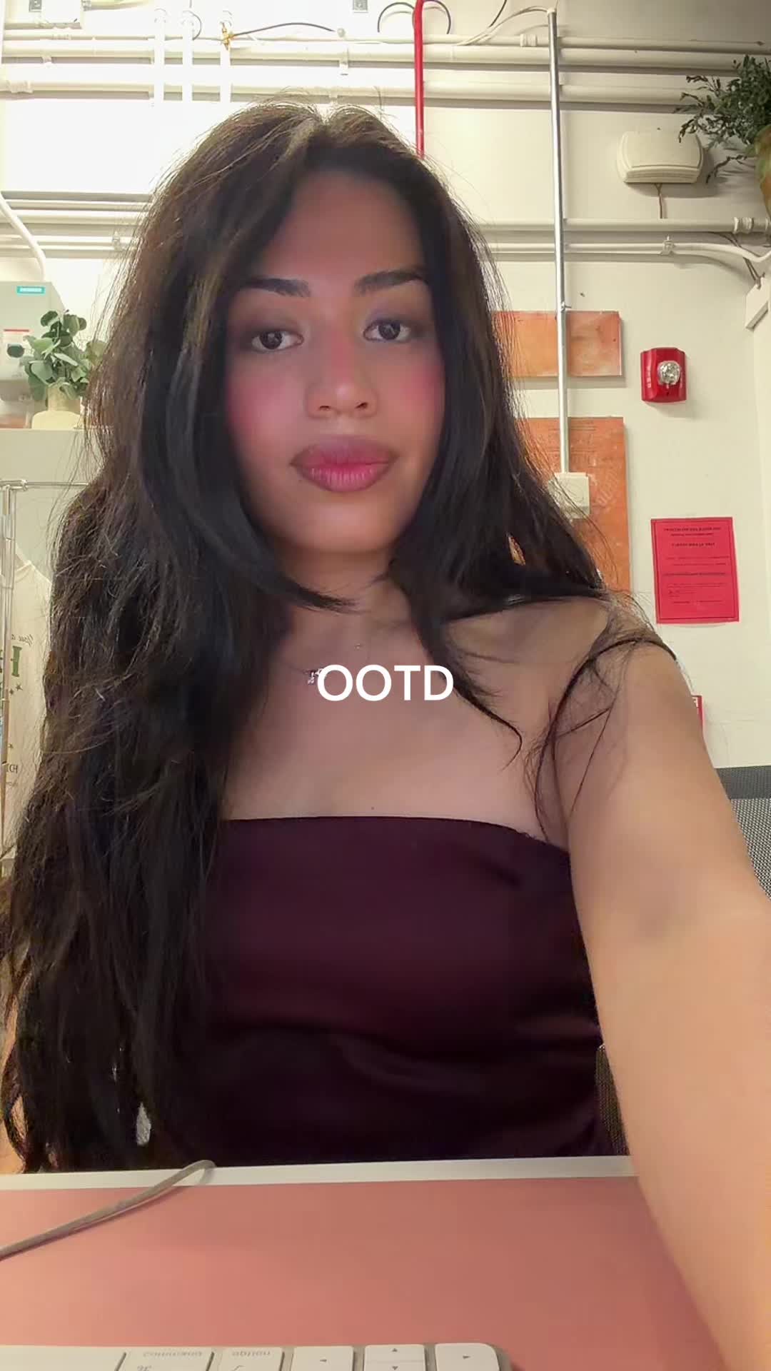 @aurajia_