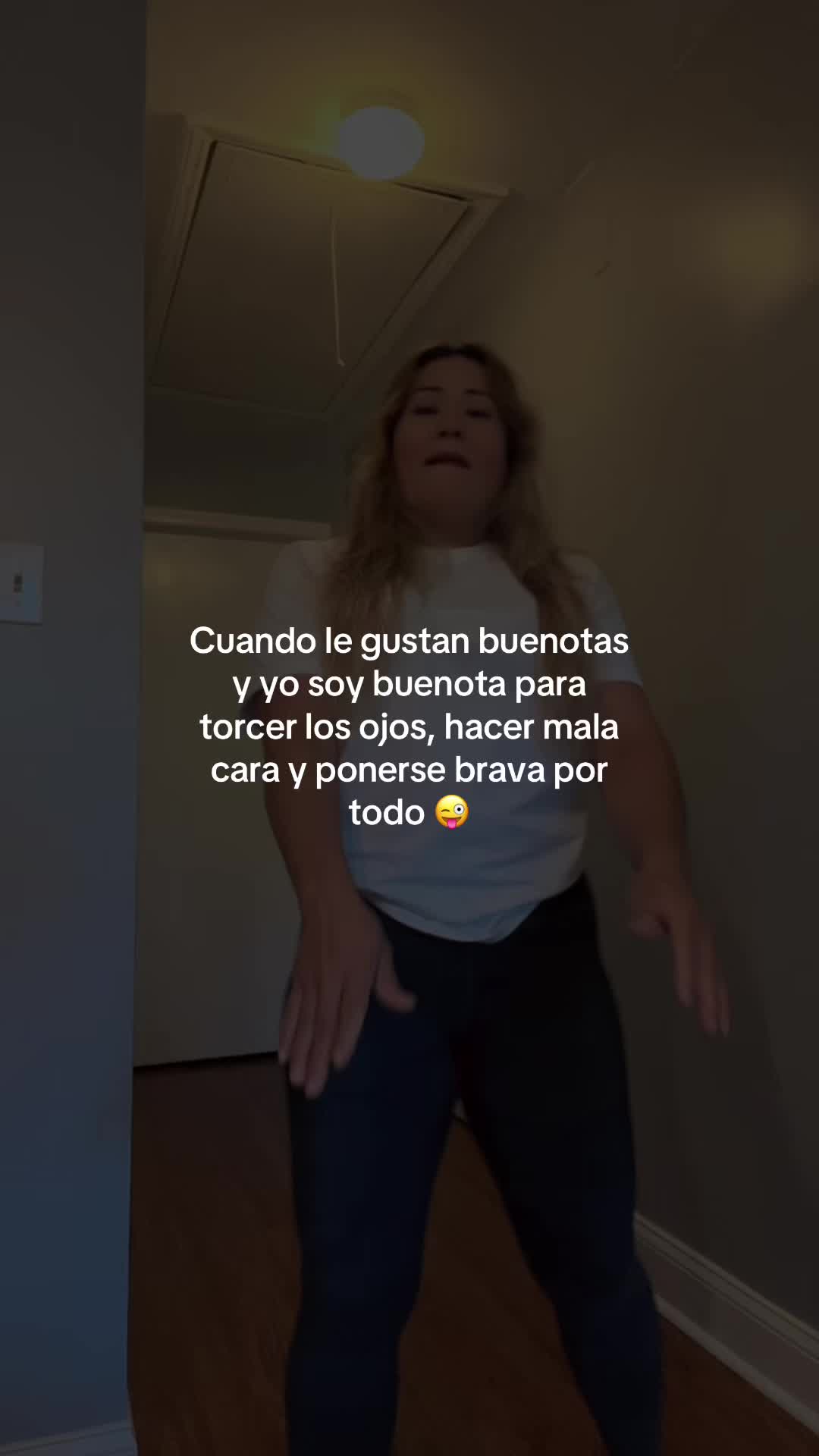 @Maricarmen Montoya 😘♥️💕♥️😘