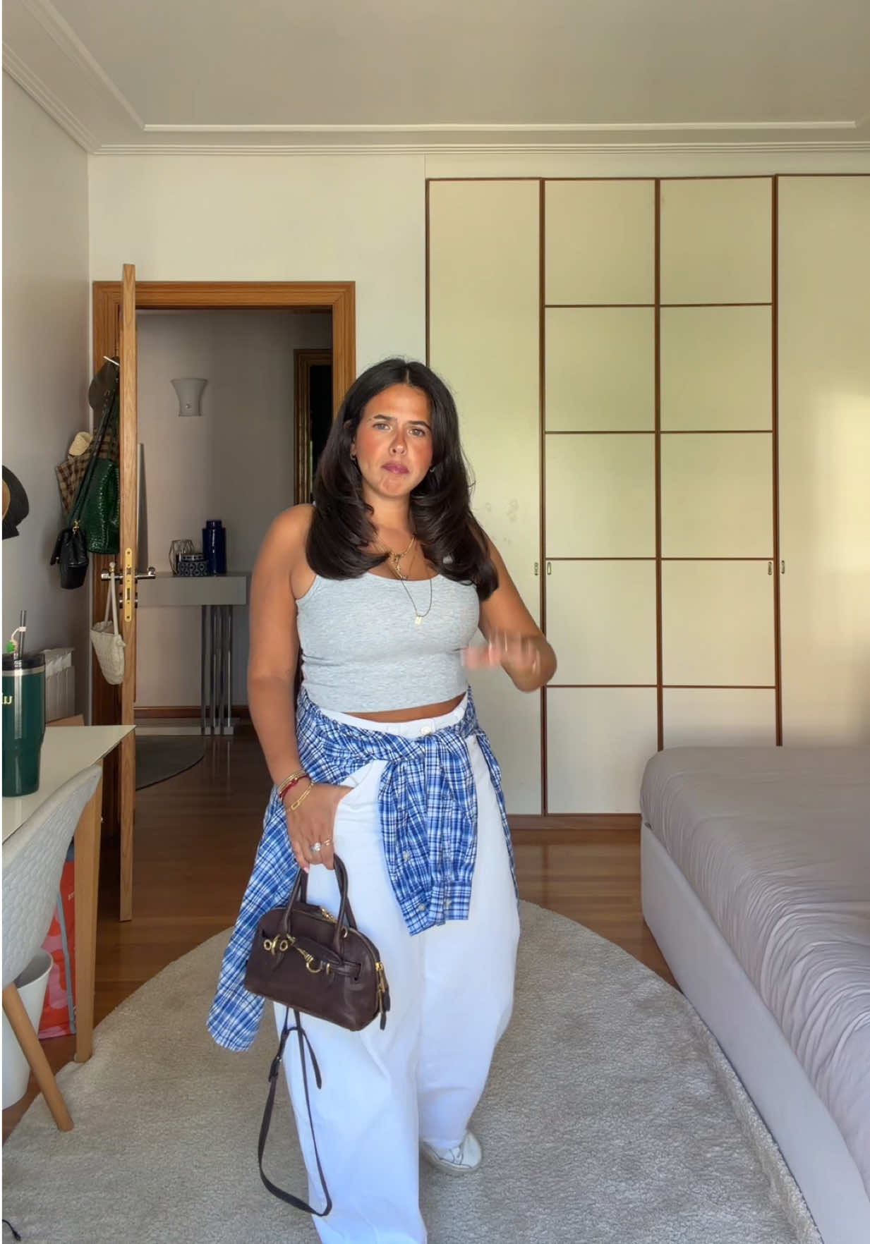 @nenas teixeira