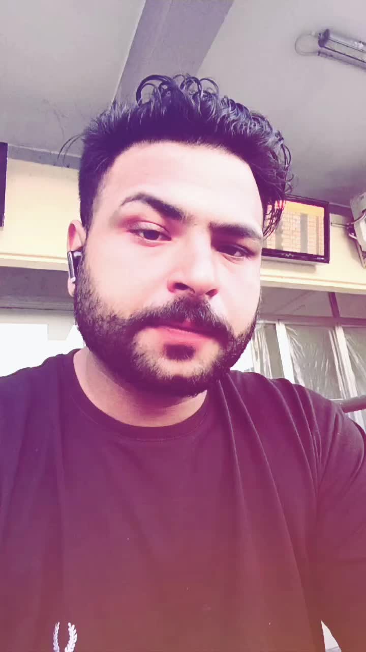 @Meeran Dar 🇮🇹