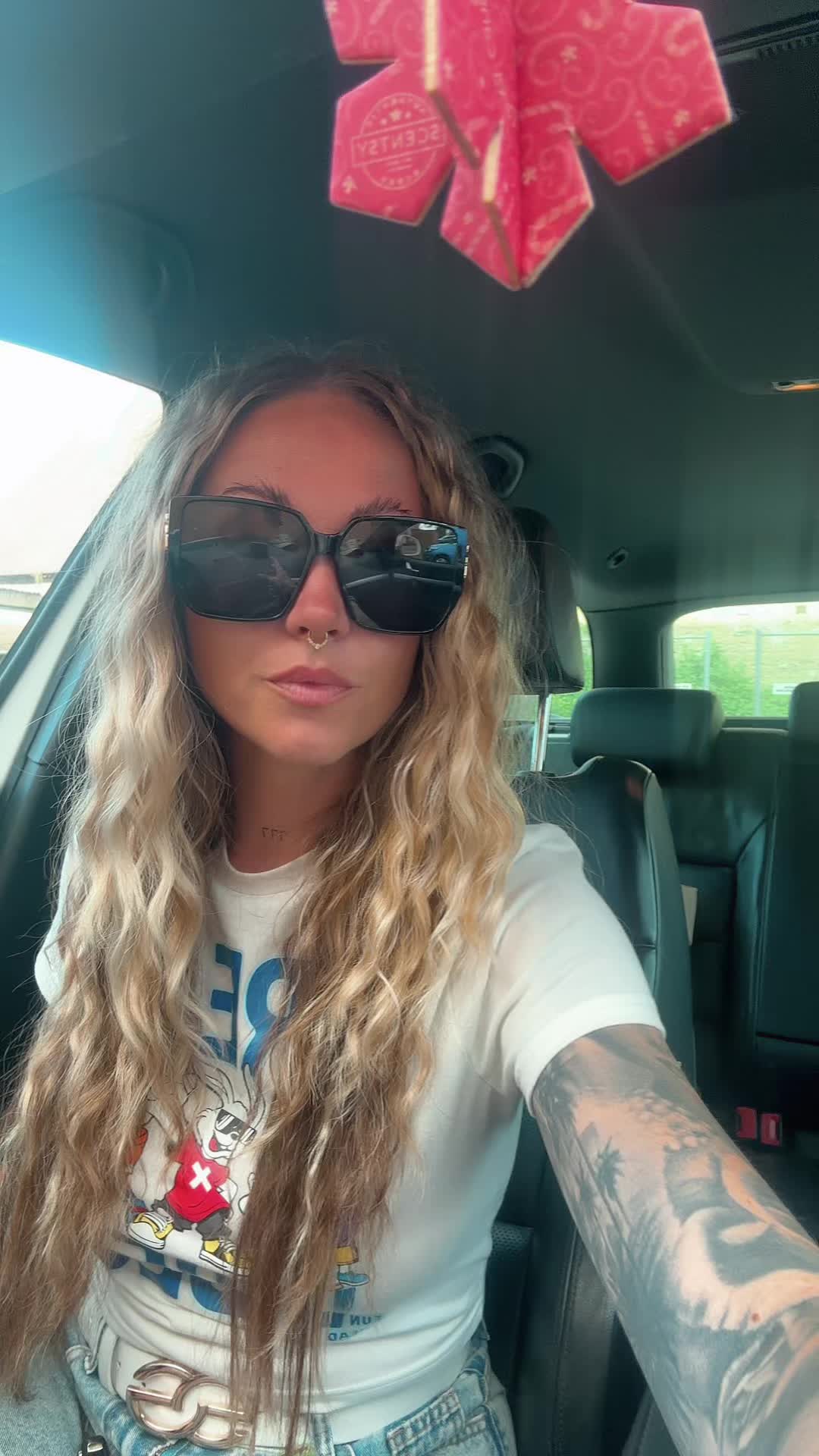 @mrs.muziii.ink