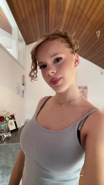 @<3