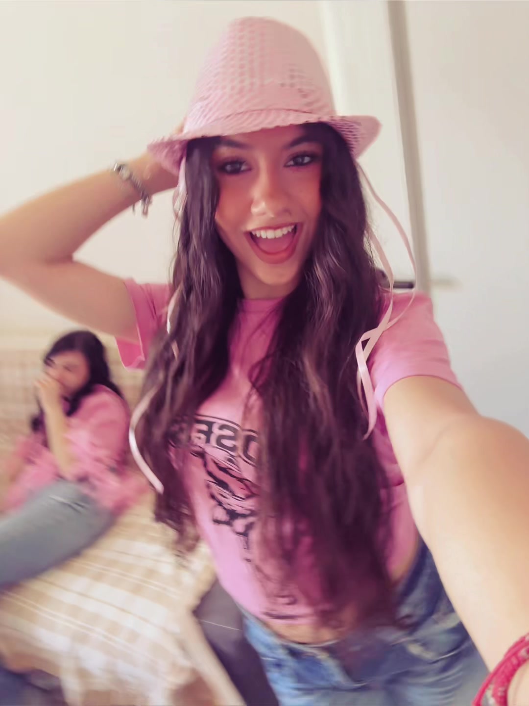 @Flavietta👧🏻