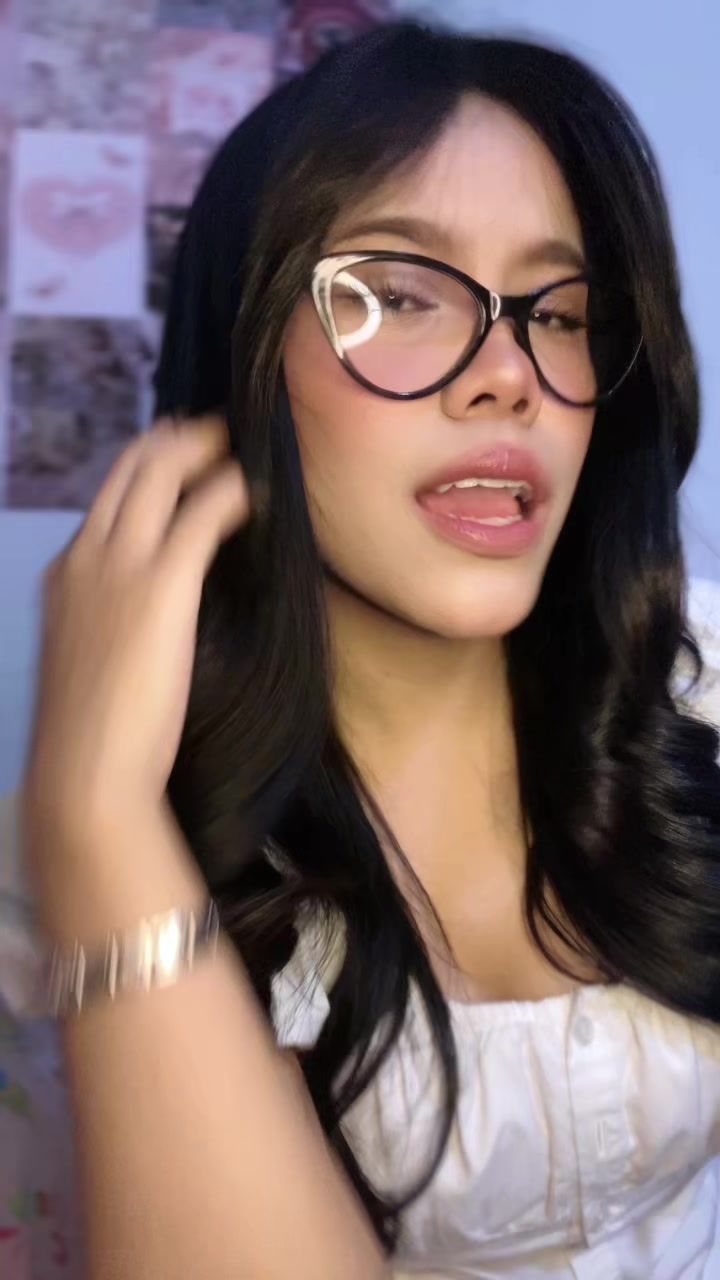 @auyyyy