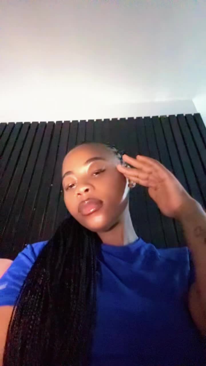 @GEE QUEEN