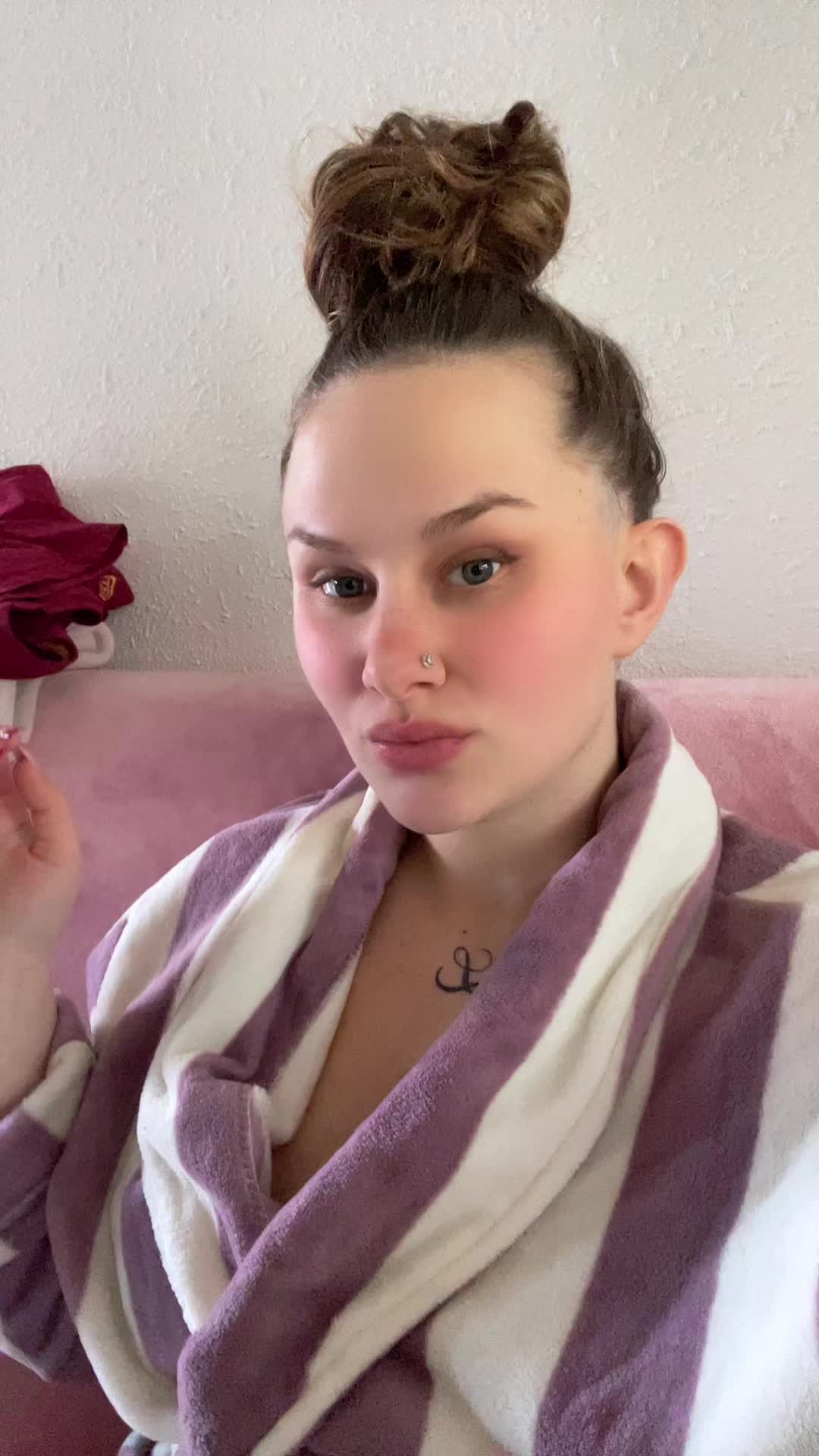 @laaruumaanaa21