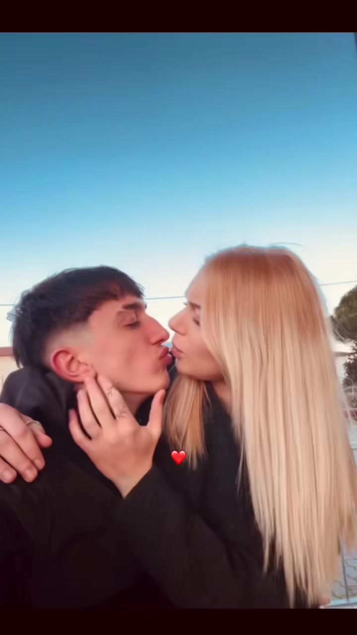 @3lenoire🌺
