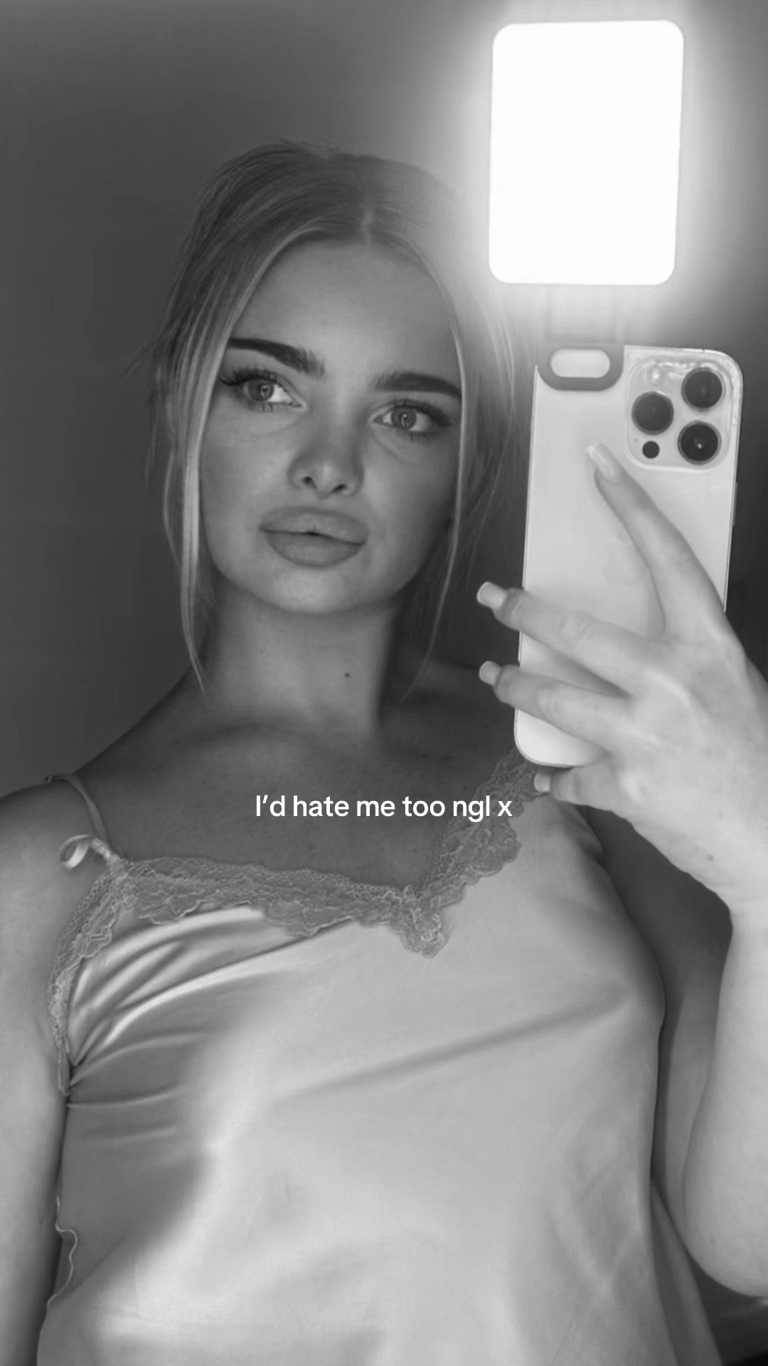 @Jessica-Lily x