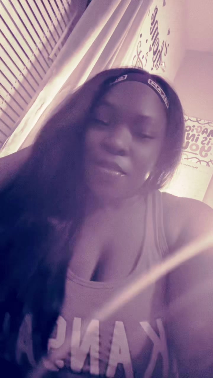 @Jasmyne S