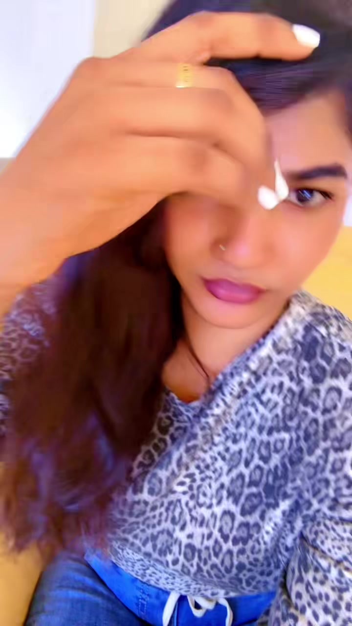 @கள்ளி ராணி👑♥️💋🇨🇭