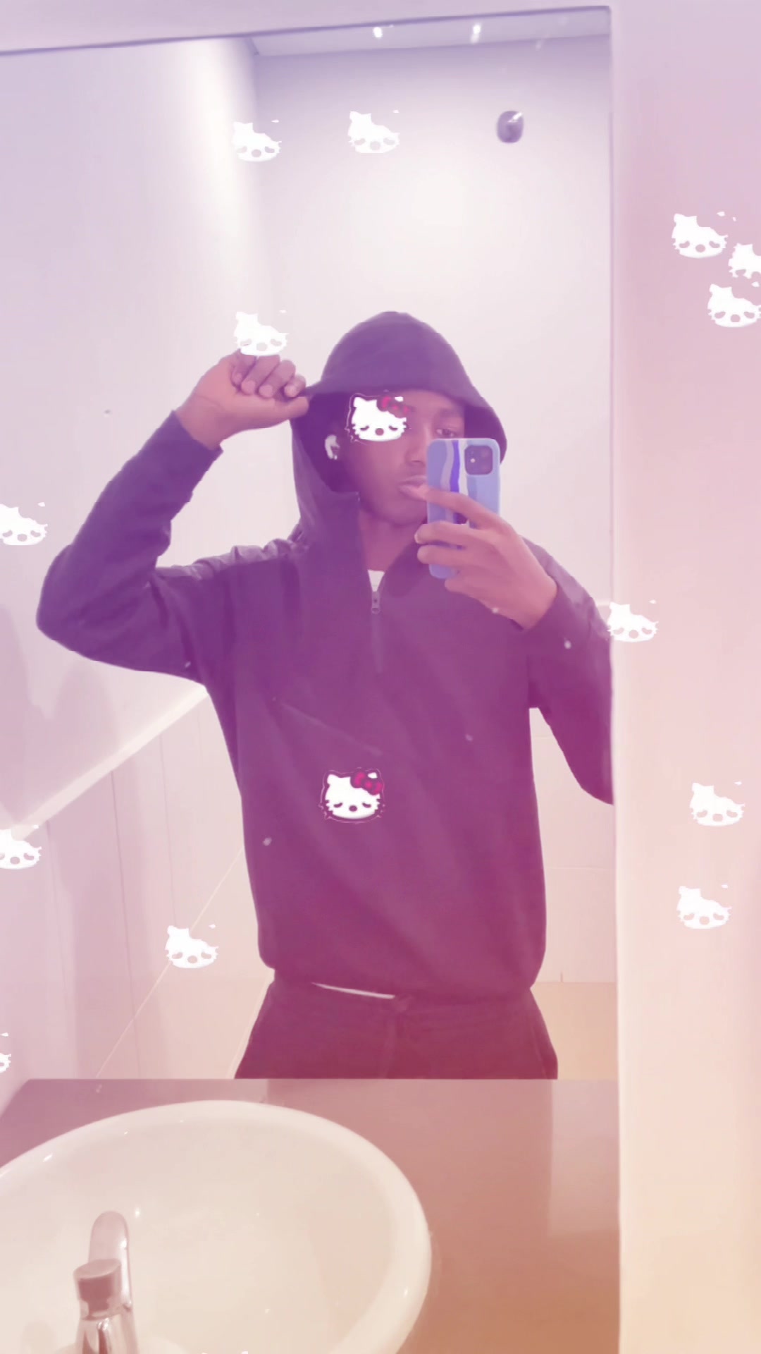@𝓜𝓪𝓬𝔁𝓮𝓷🔱🤩