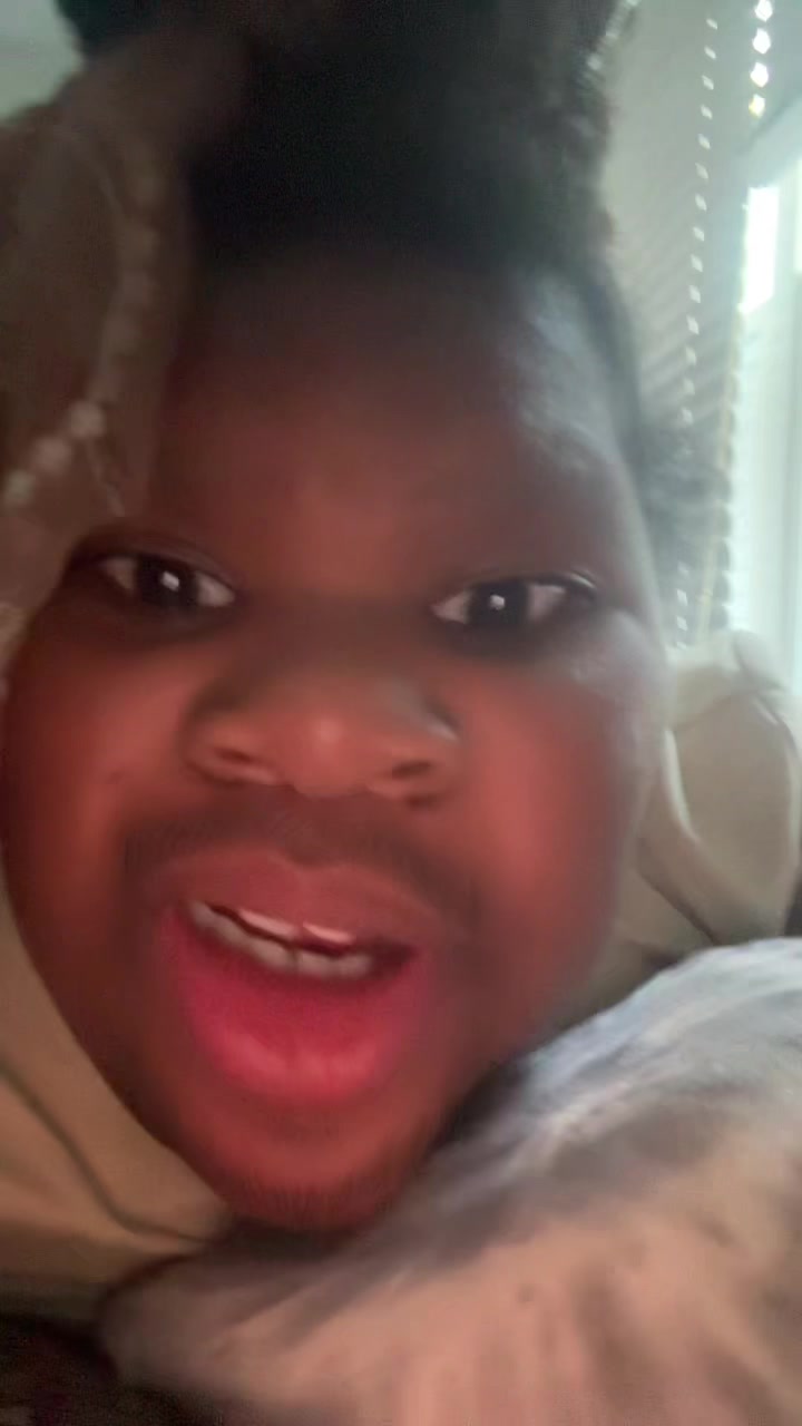 @Ariii