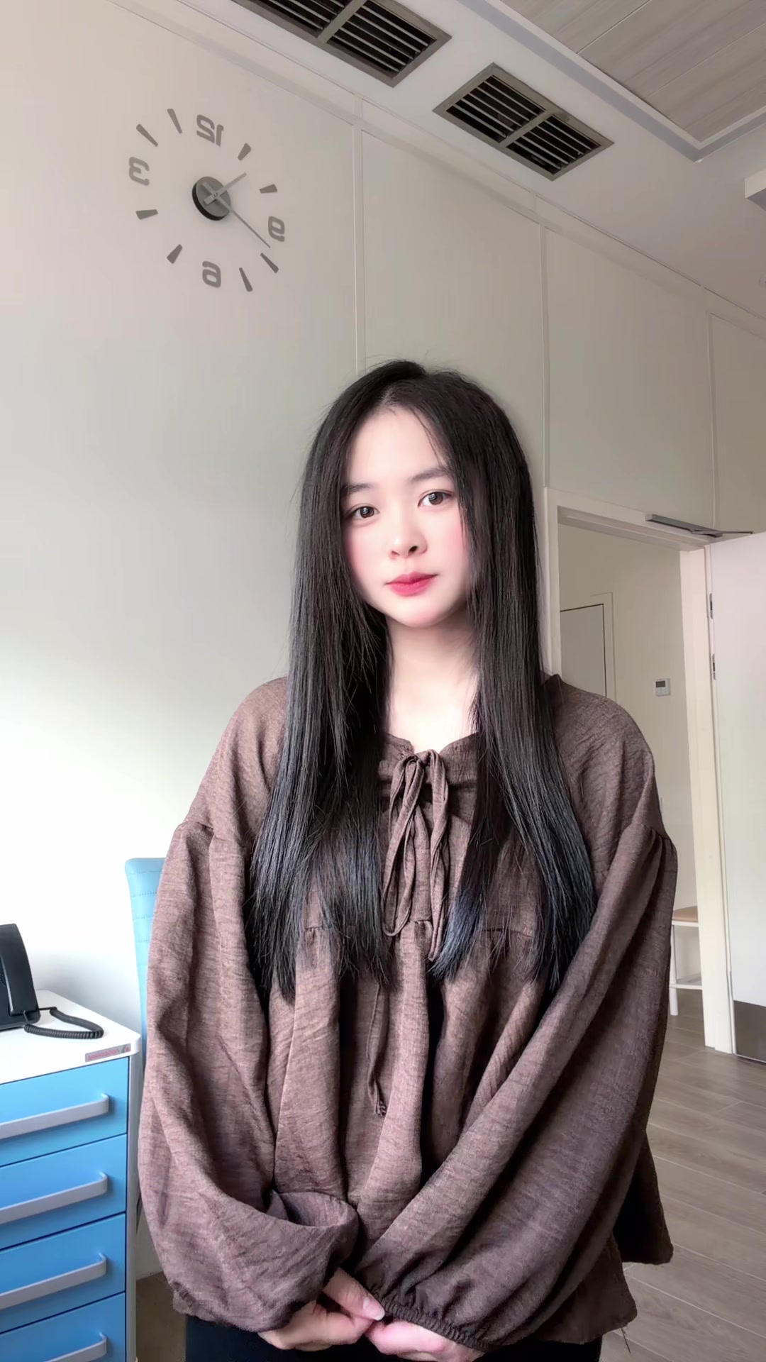 @Tuyết Trinh Ი𐑼 ☃︎