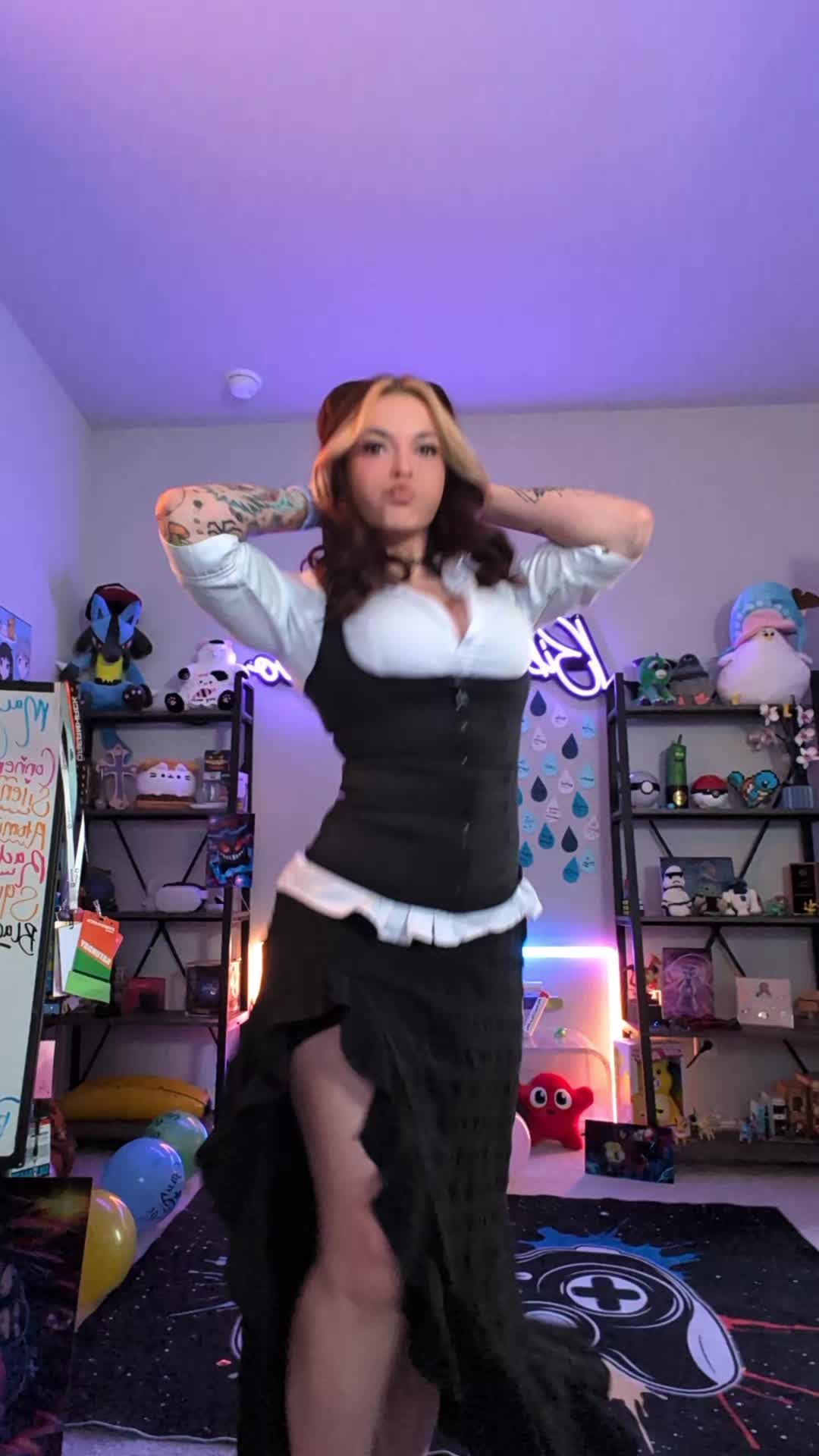 @BibbidiBobiBoo | Streamer